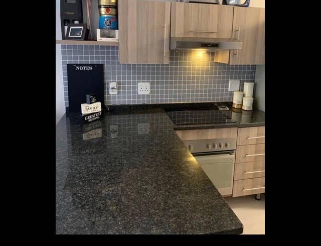 2 BEDROOM APARTMENT FOR SALE IN SEBENZA